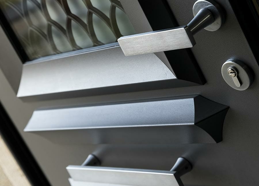 personnalisation d'une porte aluminium en Essonne