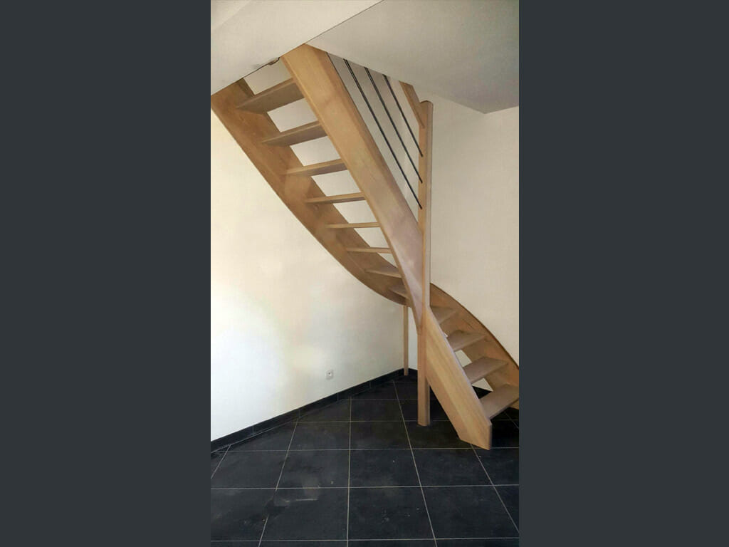 Escalier sur-mesure posé à Courcouronne en Essonne