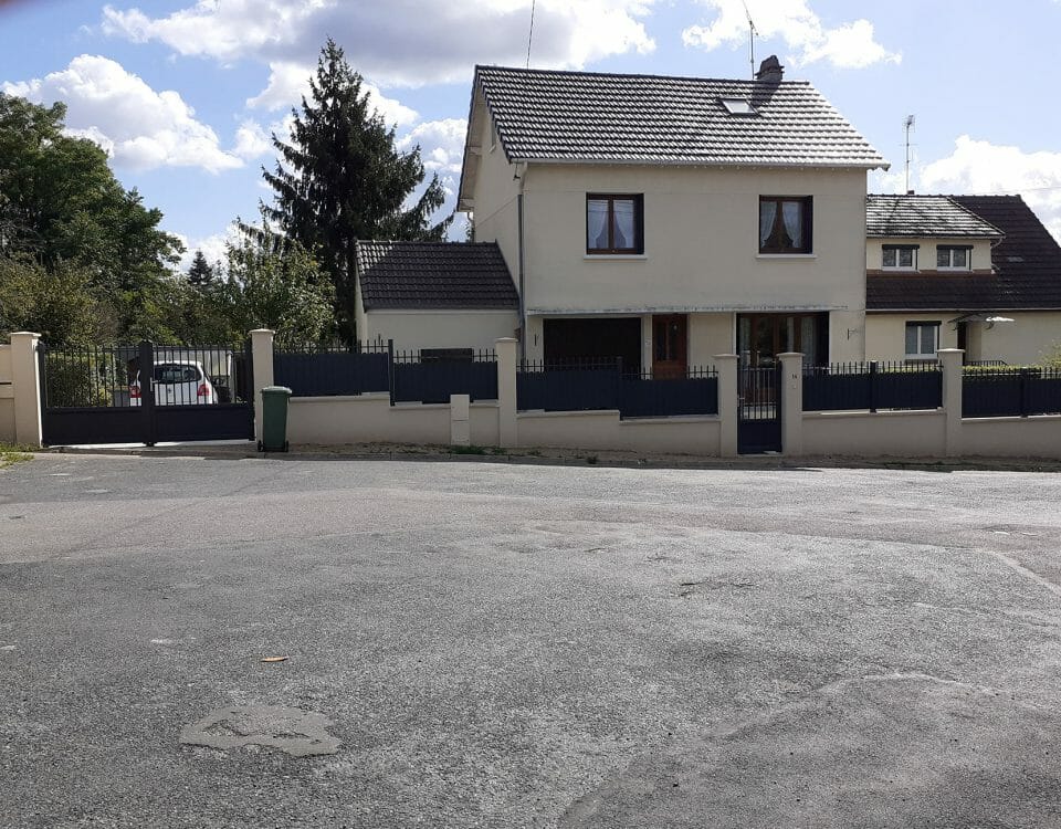 Création d'un muret avec clôture en aluminium à Cerny (91590)