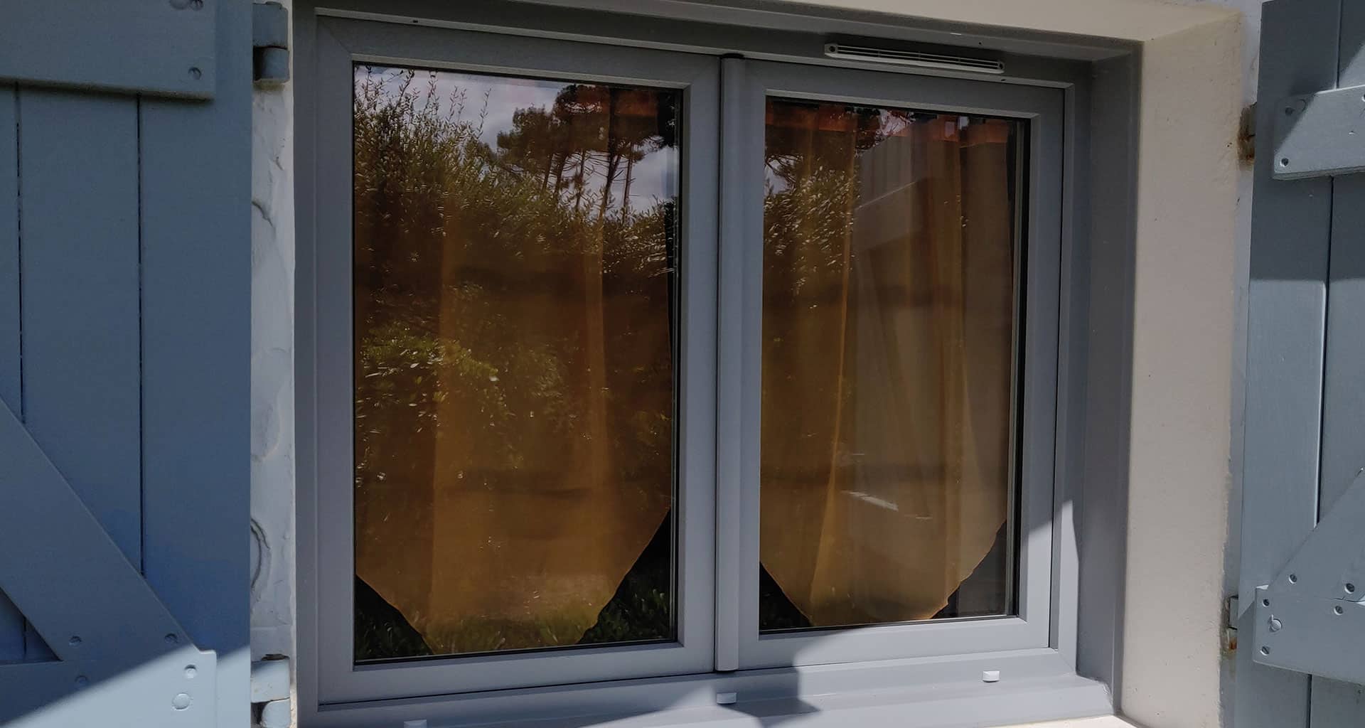 vue extérieure fenetre pvc
