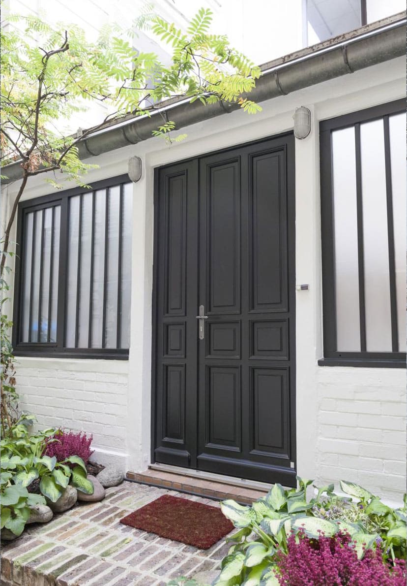 Porte en Bois sécurisée avec serrure A2P