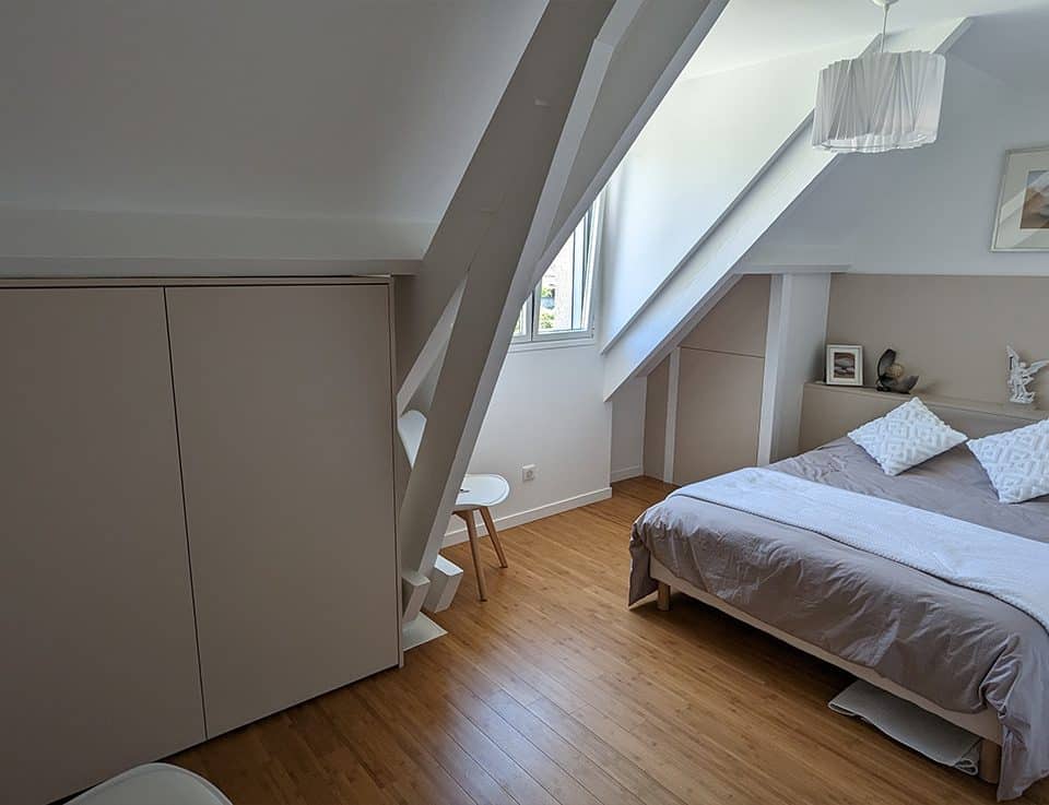 Meuble sous comble en Essonne.