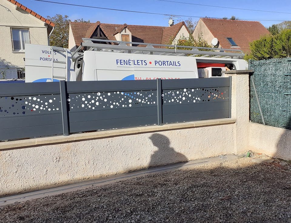 Réalisation d'une clôture à Itteville