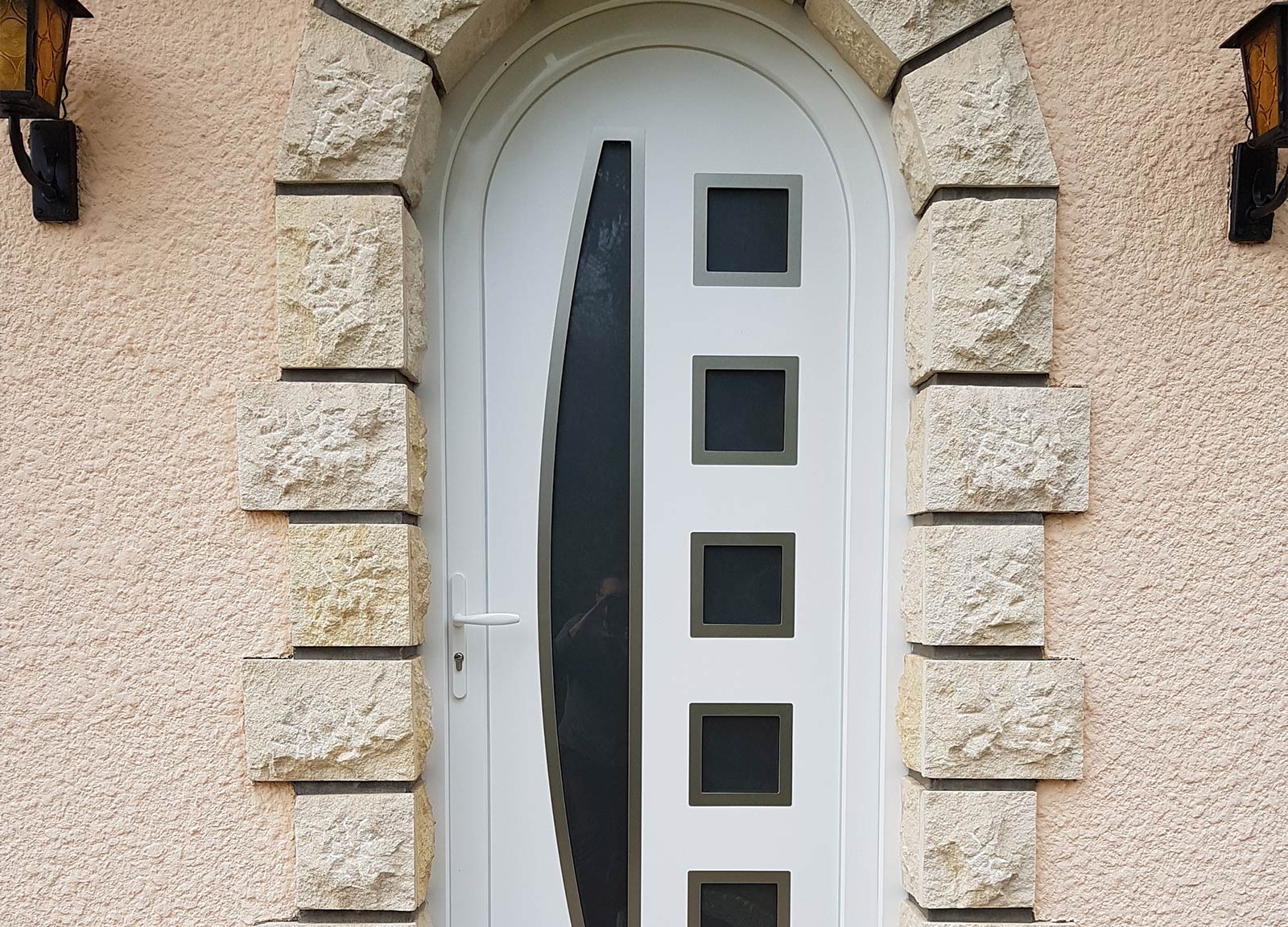 porte PVC blanche